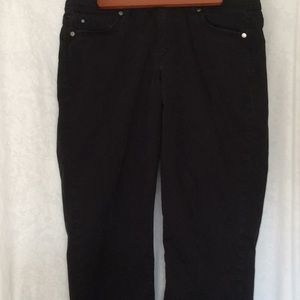 Calvin Klein black skinny crop jean capris